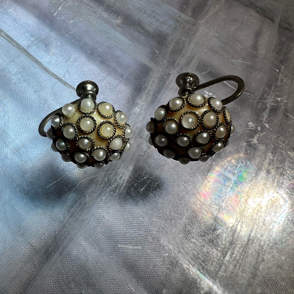 Vintage Cluster Dome Pearl Screw Back Earrings Jewelry Estate Fashion